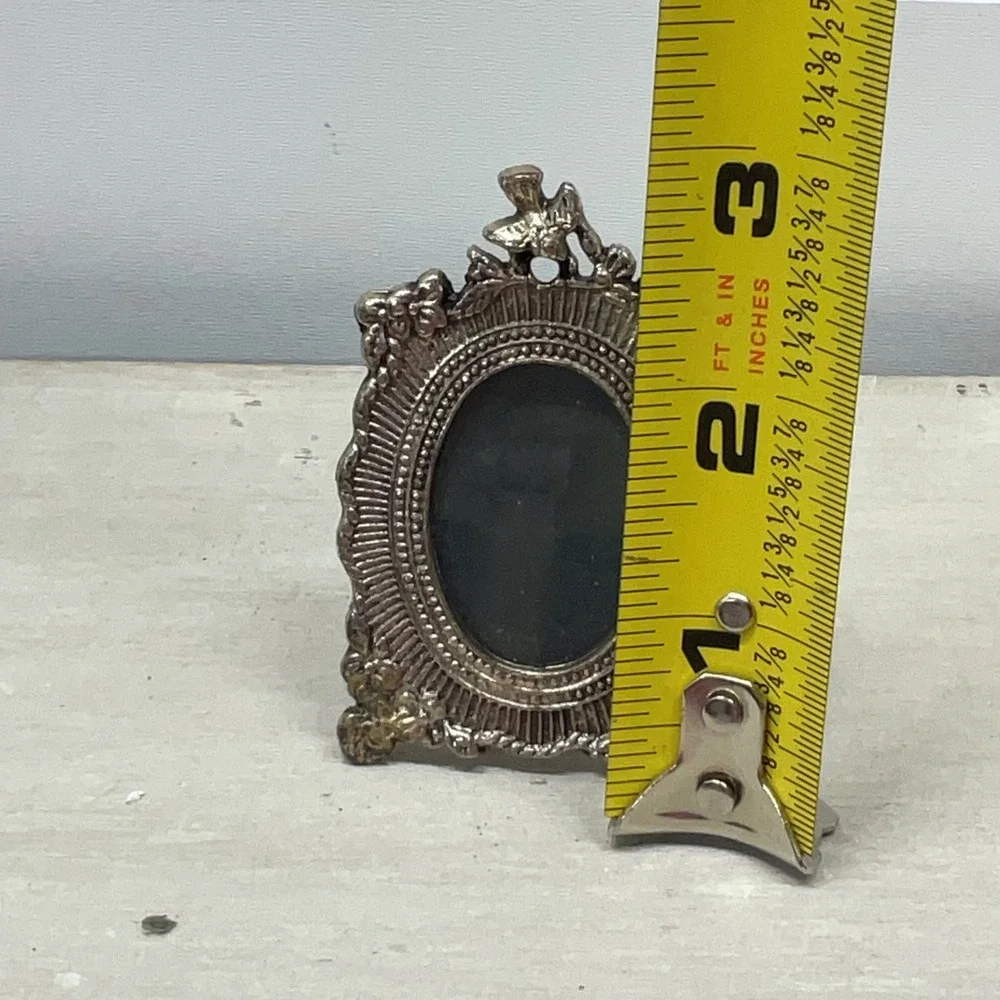 Vintage Miniature Silver Tone Ornate Oval Picture Frame Victorian Style 2.75